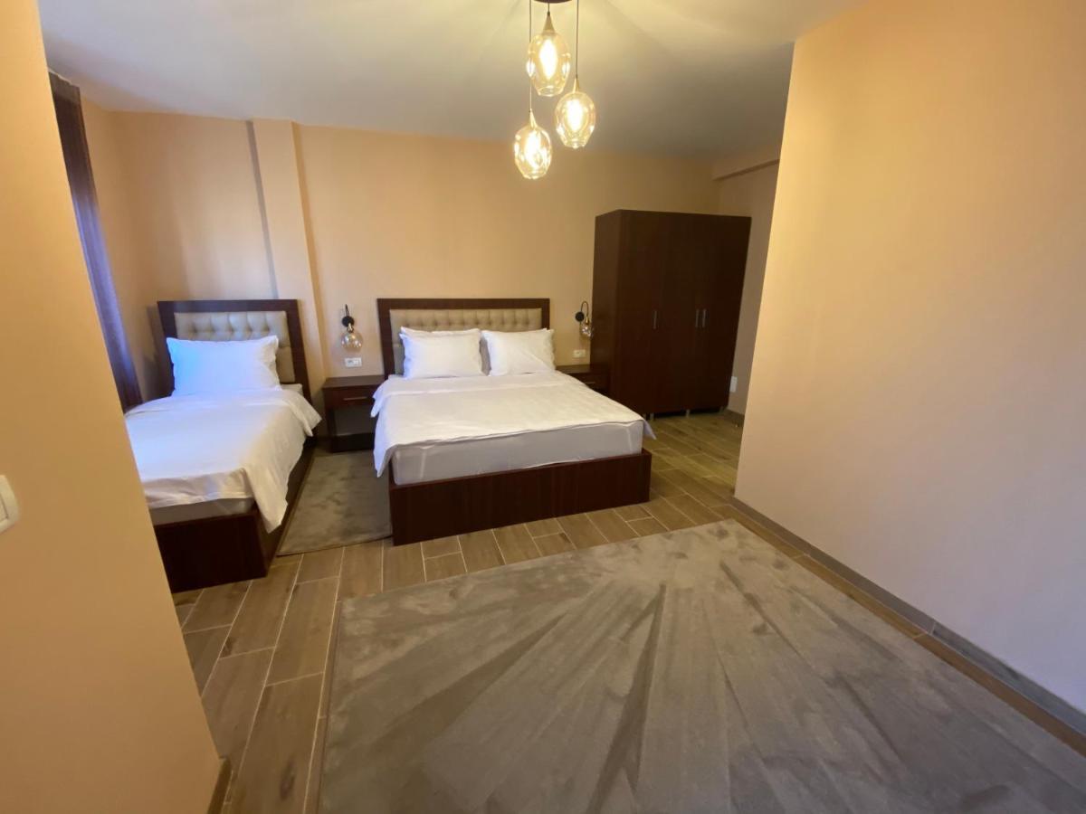 Hotel Kolonja'S Debar Eksteriør billede