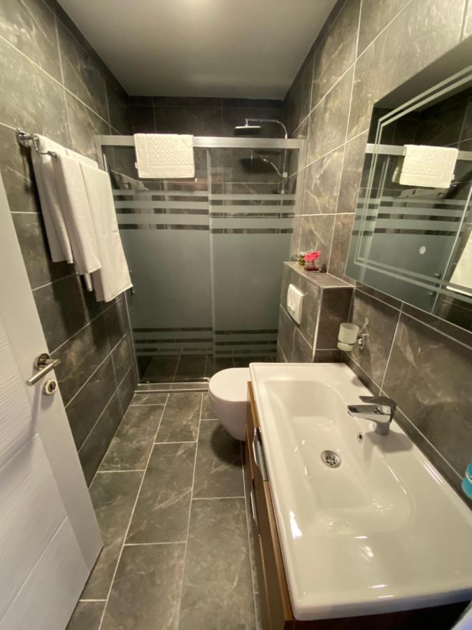 Hotel Kolonja'S Debar Eksteriør billede