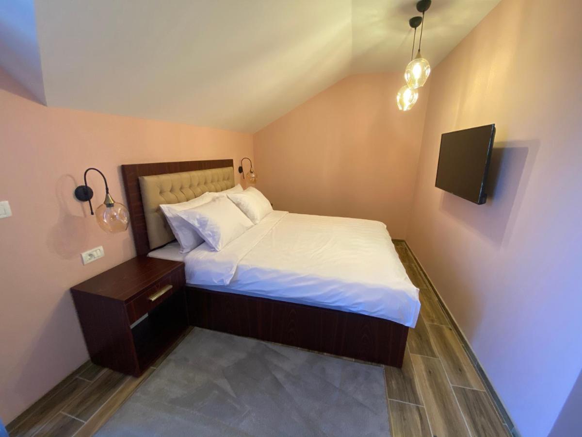 Hotel Kolonja'S Debar Eksteriør billede